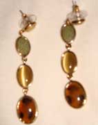 Three-stone dangling earrings