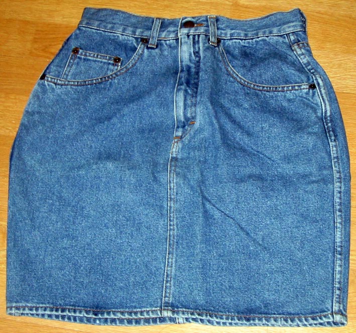 denim_skirt