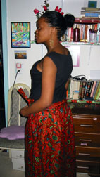 orange_skirt_side