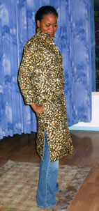 brown_print_coat_side